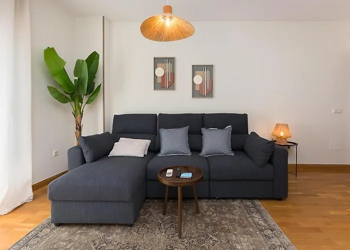 Apartment Z&d Center